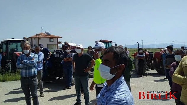 Ağbaba, Yazıhanlı Çiftçilerden 'Sosyal Mesafeli' Su Protestosu