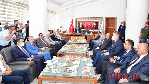 AK Parti Genel Başkan Yardımcısı Özhaseki'den Başkan Gürkan'a Ziyaret