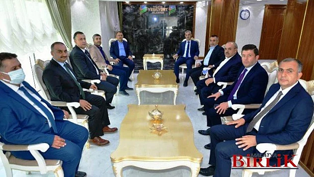 Ak Partinin Hizmet Felsefesine Uygun Yatırımları Görmek Bizi Mutlu Etti