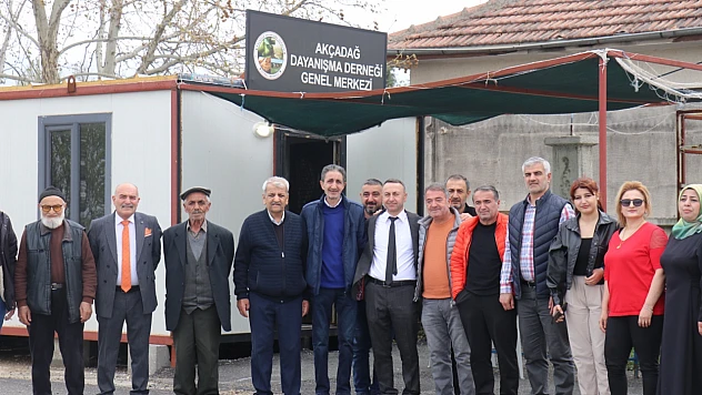 AKÇADAĞDER' den Neşeli Bayramlaşma Töreni