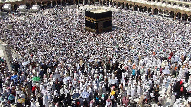 Ali Erbaş Duyurdu: 2026 Yılı Hac Ön Kayıt Süresi Uzatıldı