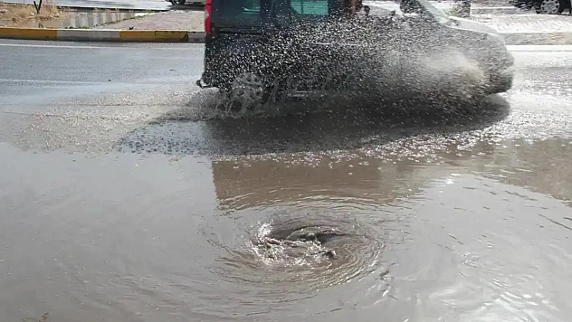 Ankara'da sağanak uyarısı: Ani sel ve su baskınlarına dikkat