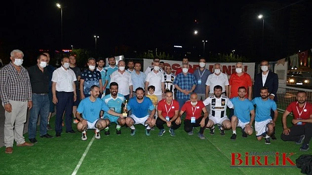  Ayak Tenisi Maçlarıyla Farkındalık Oluşturduk