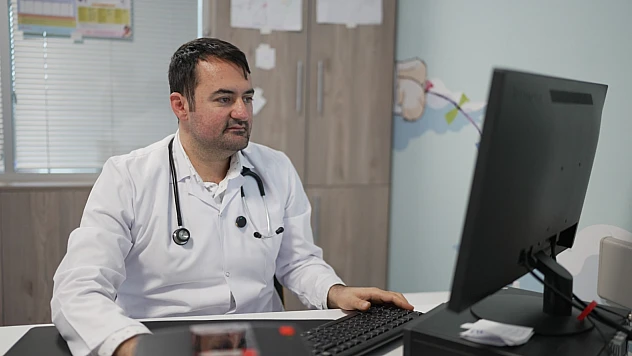 'Baharda Alerjik Rinit Belirtilerini Hafife Almayın' Uyarısı