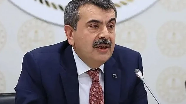 Bakan Tekin'den öğretmen atamalarıyla ilgili açıklama