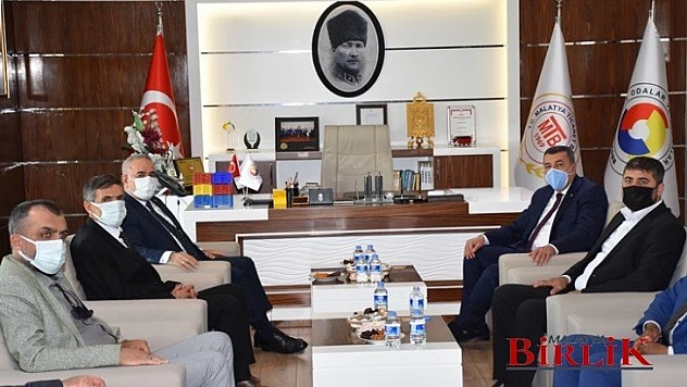 Bakan Yardımcısı Mehmet Hadi Tunç'tan Malatya Ticaret Borsasına Ziyaret