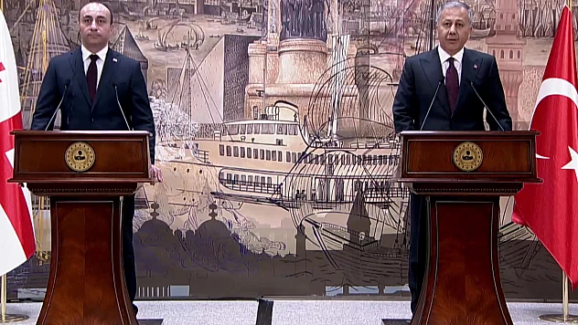 Bakan Yerlikaya: Kırmızı bültenle aranan 588 kişi yakalandı