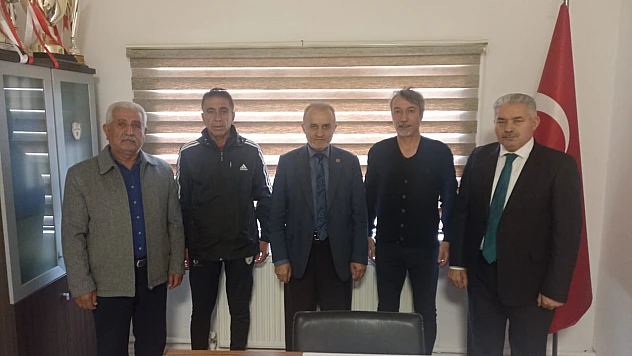 Başkan Ali Karadoğan, Yeşilyurtspor Sportif Direktörü Ali Ravcı'ya Ziyaret