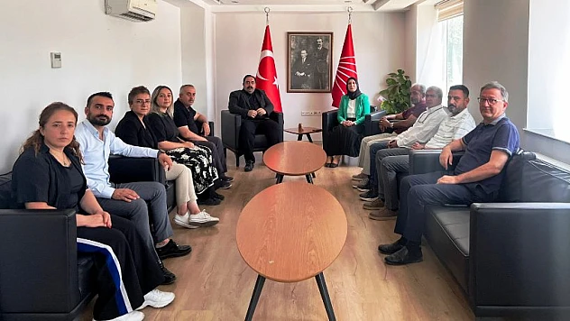 Başkan Asuman Sarıtaç'tan CHP İl Başkanlığına Ziyaret