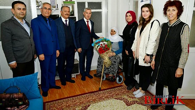 Başkan Çınar, Büyüklerimize Saygı Ve Hürmeti Asla Eksik Etmemeliyiz