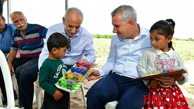 Başkan Çınar, Çayırköy Mahallesindeki 'Kavun' Hasadı Şenliğine Katıldı