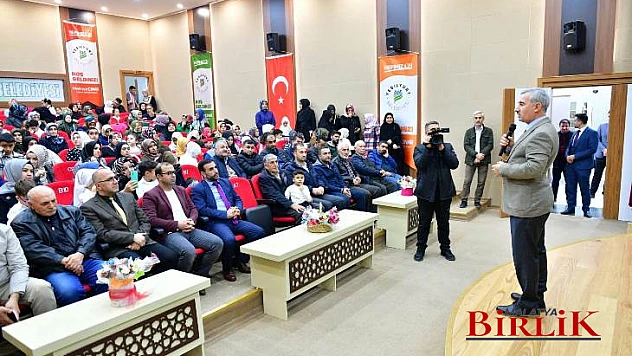 Başkan Çınar, Çocuklarımızı Mevlana Ruhuyla Büyütelim