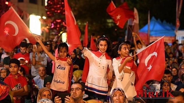Başkan Çınar'dan 15 Temmuz Demokrasi ve Milli Birlik Günü Mesajı