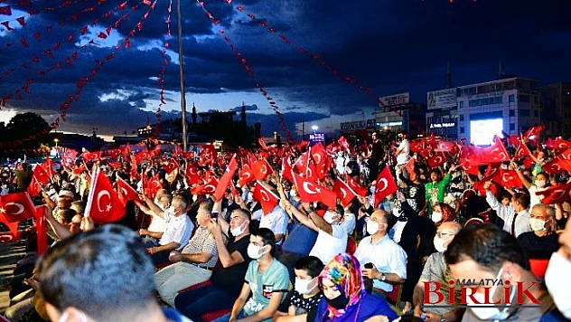 Başkan Çınar'dan 15 Temmuz Demokrasi Ve Milli Birlik Günü Mesajı