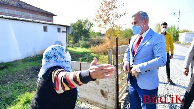 Başkan Çınar, Makbule Sultansuyu'nun Çay Davetini Geri Çevirmedi