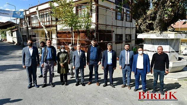 Başkan Çınar, Sokak Ve Meydanlarımızın Prestijini Artırıyoruz