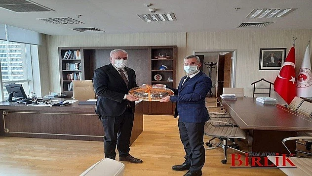 Başkan Çınar, Yeşilyurt'umuz İçin Durmak Yok, Hizmet Üretmeye Devam