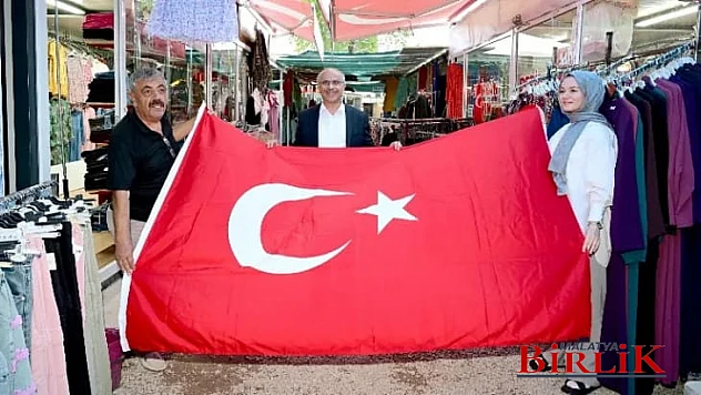 Başkan Er, Konteyner Çarşılarda Hizmet Veren Esnafları Ziyaret Etti