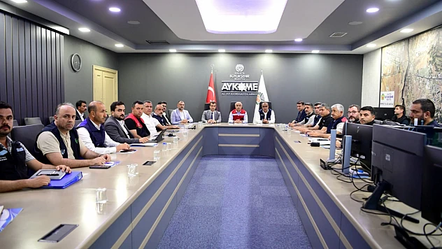 Başkan Er 'Tüm Ekiplerimizle Sahadaydık'