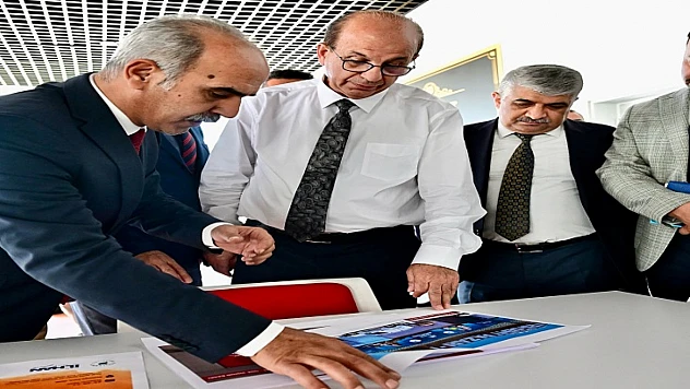 Başkan Geçit, 'Çilesiz Kütüphanesi' Proje Alanını İnceledi