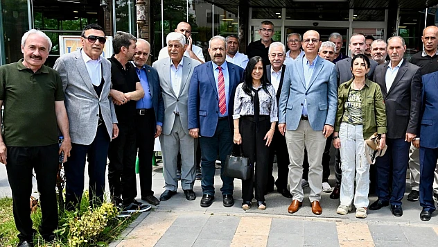 Başkan Geçit, Yeşilyurtspor'un Şampiyonluğu Malatya'da Kenetlenmeyi Sağladı