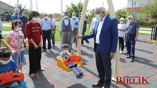 Başkan Güder, Başarının Anahtarı Daima Hizmet, Daima Millet