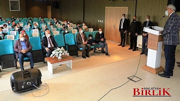 Başkan Güder, Bilgi Yarışmasının Ödül Törenine Katıldı