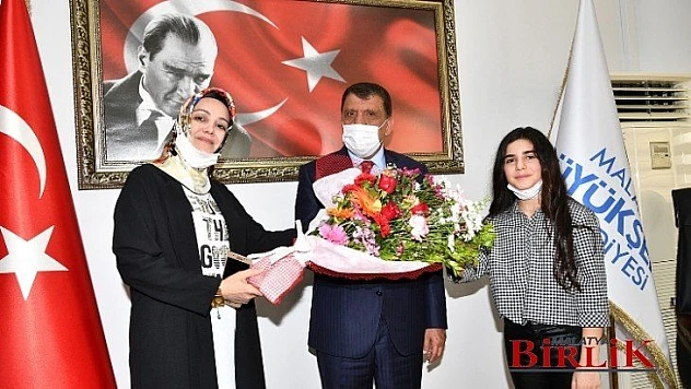 Başkan Gürkan, Anneler Gününü Kutluyorum