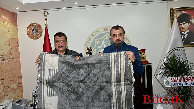 Başkan Gürkan, Damızlık Koyun Keçi Yetiştiricileri Birliğini Ziyaret Etti