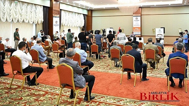 Başkan Gürkan İstifa İstiyor, Adil Gevrek Etmem Diyor