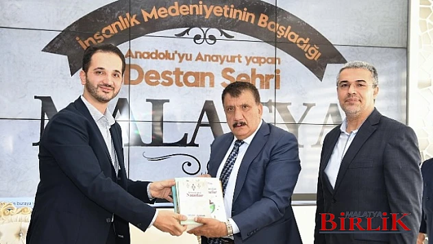 Başkan Gürkan, Türkiye'de Yaklaşık 230 Bin Öğrenci Malatya'da İse Bin 200 Yabancı Öğrenci Eğitim Görüyor