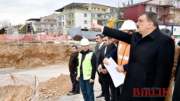 Başkan Gürkan, Yeni Devlet Hastanesi İnşaat Alanında İncelemede Bulundu