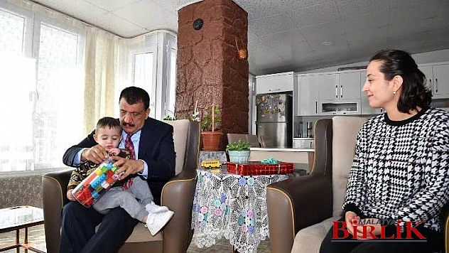 Başkan Gürkan'dan Engelli Aileye Anlamlı Ziyaret