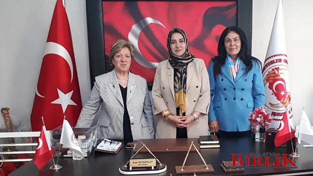 Başkan Koçak ve Özdemir'den Vatanseverler Derneğine Ziyaret