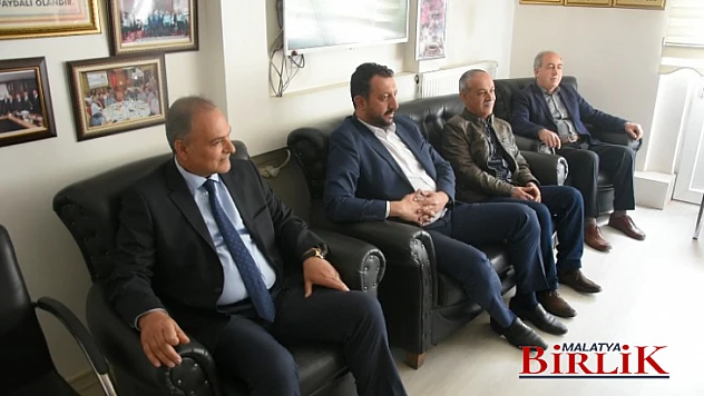 Başkan Sadıkoğlu, Emlakçılar Odasına Hayırlı Olsun Ziyareti