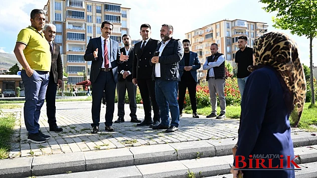 Başkan Taşkın İlçedeki Parkları Ve Yeşil Alanları Mercek Altına Aldı