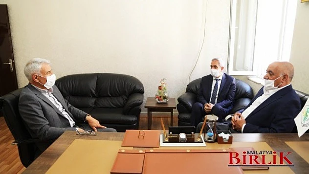 Battalgazi Belediyesi Fırıncılar Esnafına Maske Dağıttı