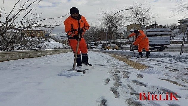 Battalgazi Belediyesi'nden Karla Mücadele Çalışmaları