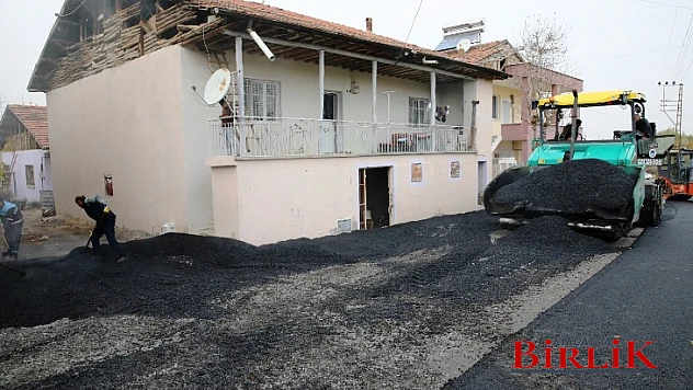 Battalgazi'deki Dere Sokağının Sıcak Asfalt Sorunu Çözüme Kavuştu