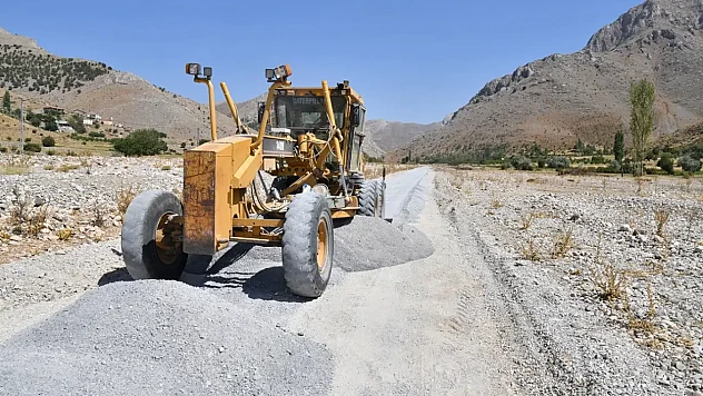 Belediye Başkanı Geçit: 57 Kilometre Yol Yatırımıyla Kırsalın Çehresi Değişiyor