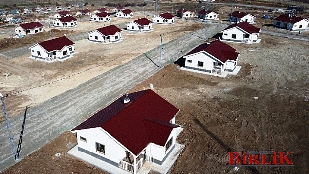 Bulutlu'daki Evlerin Geçici Kabulü Yapıldı
