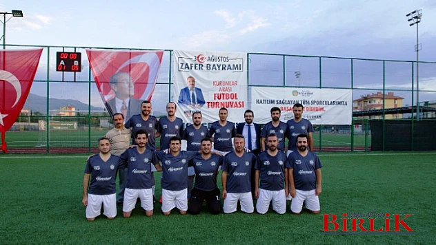 Büyükşehir Belediyesi Futbol Turnuvası Devam Ediyor
