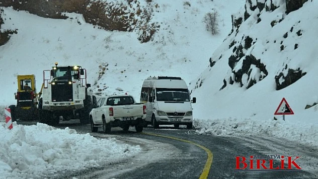 Büyükşehir Belediyesi Kar Mesaisinde
