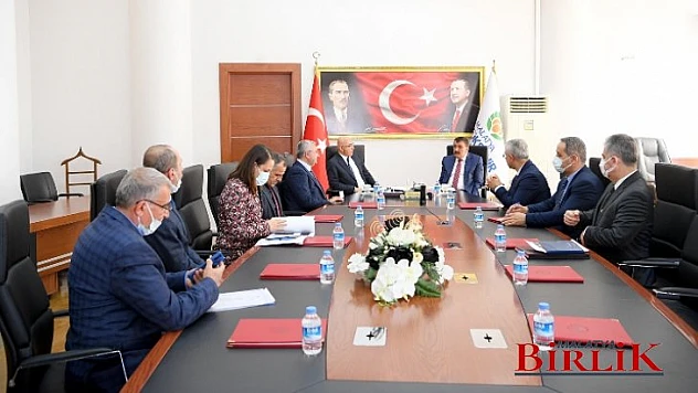 Büyükşehir Belediyesi Ve Vakıflar Bölge Müdürlüğü Protokol İmzaladı