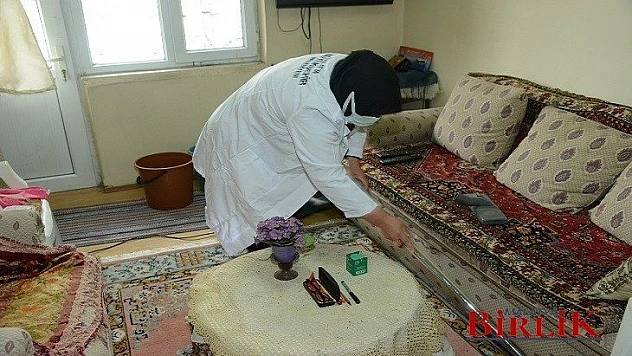 Büyükşehir Belediyesinden Kimsesiz ve Yaşlılara Temizlik Hizmeti