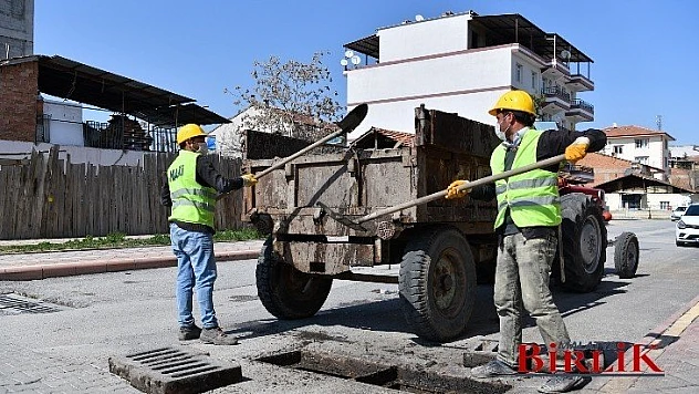 Büyükşehir Maski Ekipleri 6 Bin 247 Adet Mazgal Temizliği Yaptı