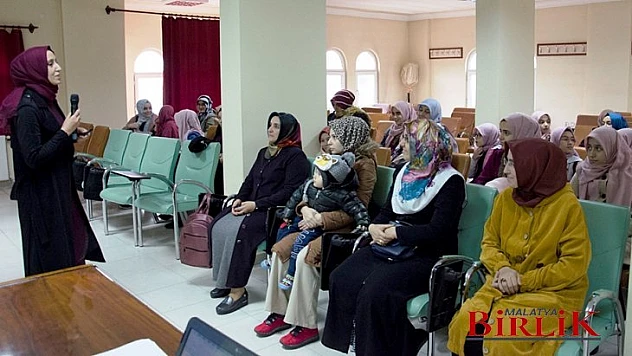 Büyükşehir'den Darende'de Eğitim Semineri