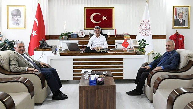 Çalıştaylarda Milli Eğitim Müdürü mutlaka konuşmacı olmalı