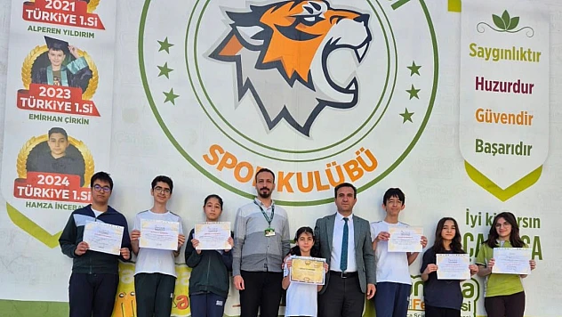 Çamlıca Koleji'nden İngilizce Olimpiyatlarında Önemli Başarı