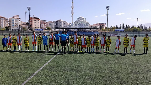 Centilmenlik Maçından Güzel Kareler